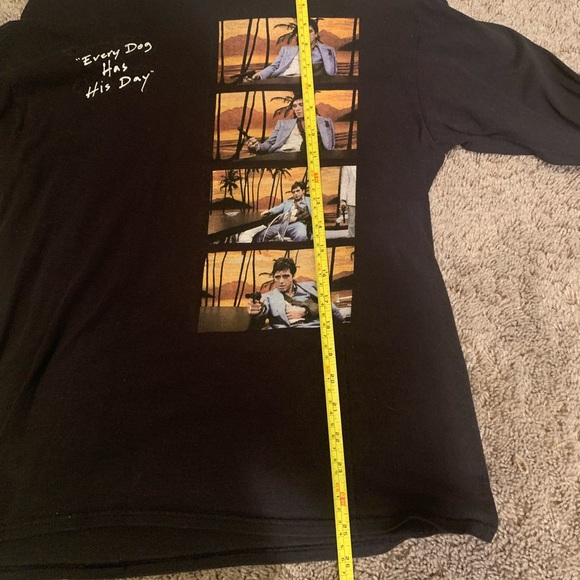 Scarface Long Sleeve Tee Size M Robert Deniro “Every Dog Has It’s Day” - Picture 9 of 9